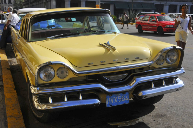 Illustration for article titled Even More Old Cars Down On The Cuban Street